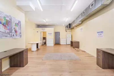 223 Martin Luther King Jr Dr, Jersey City, NJ 07305 - Photo 13