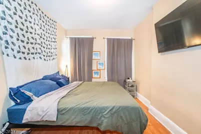 223 Martin Luther King Jr Dr, Jersey City, NJ 07305 - Photo 19