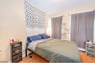 223 Martin Luther King Jr Dr, Jersey City, NJ 07305 - Photo 25
