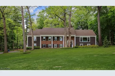 150 Seney Dr, Bernardsville, NJ 07924 - Photo 1
