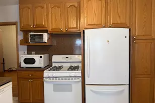 72 Baldwin Pl, Bloomfield, NJ 07003 - Photo 3