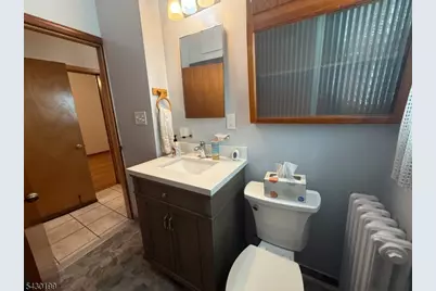 72 Baldwin Pl #2, Bloomfield, NJ 07003 - Photo 9