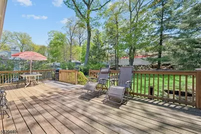 119 Rollins Trl, Hopatcong, NJ 07843 - Photo 17