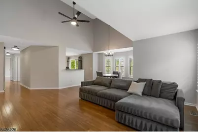 26 Heatherwood Lane, Bedminster Township, NJ 07921 - Photo 5
