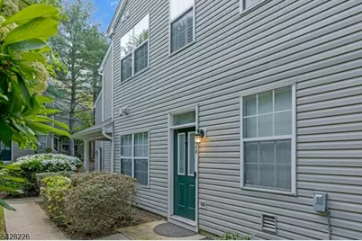 26 Heatherwood Lane, Bedminster Township, NJ 07921 - Photo 3