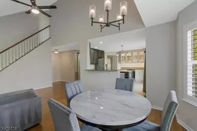 26 Heatherwood Lane, Bedminster Township, NJ 07921 - Photo 11
