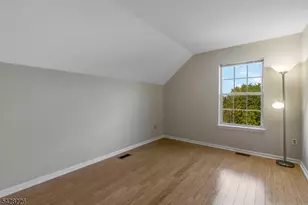 26 Heatherwood Ln, Bedminster Township, NJ 07921 - Photo 31