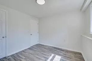 937 S Washington Ave, Piscataway Township, NJ 08854 - Photo 23