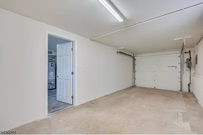 937 S Washington Ave, Piscataway Township, NJ 08854 - Photo 27