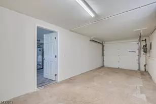 937 S Washington Ave, Piscataway Township, NJ 08854 - Photo 27