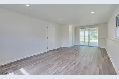 937 S Washington Ave, Piscataway Township, NJ 08854 - Photo 21