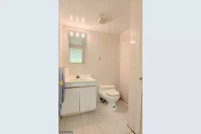 8 De Hart Rd, Parsippany, NJ 07054 - Photo 35