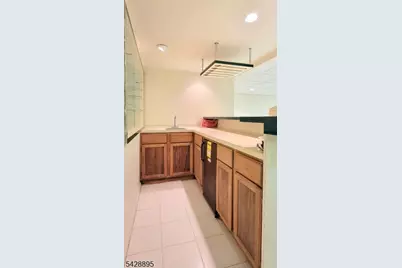 8 De Hart Rd, Parsippany, NJ 07054 - Photo 31