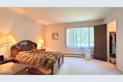 8 De Hart Rd, Parsippany, NJ 07054 - Photo 19