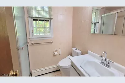 8 De Hart Rd, Parsippany, NJ 07054 - Photo 23