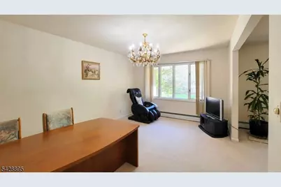 8 De Hart Rd, Parsippany, NJ 07054 - Photo 9