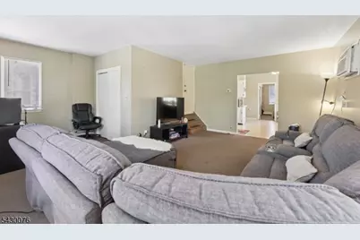 360 Rutherford Blvd, Clifton, NJ 07014 - Photo 15