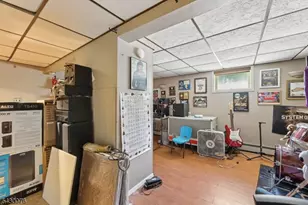 360 Rutherford Blvd, Clifton, NJ 07014 - Photo 33