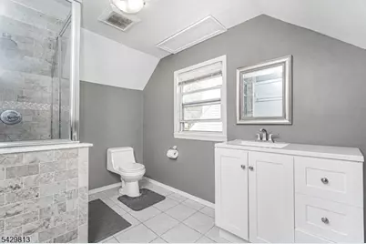 65 Hilltop Ct, Clifton, NJ 07012 - Photo 17