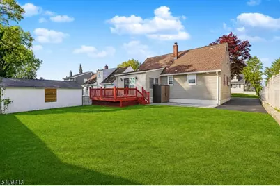65 Hilltop Ct, Clifton, NJ 07012 - Photo 27
