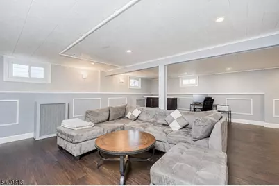65 Hilltop Ct, Clifton, NJ 07012 - Photo 21