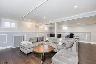 65 Hilltop Ct, Clifton, NJ 07012 - Photo 21
