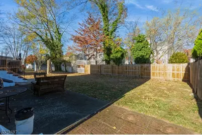 127 Roosevelt Ave #1, Cranford Township, NJ 07016 - Photo 7