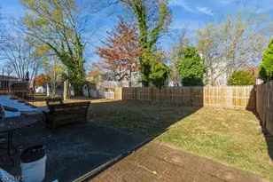 127 Roosevelt Ave, Cranford Township, NJ 07016 - Photo 7