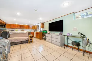 64 School St, North Haledon, NJ 07508 - Photo 23