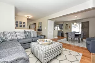 126 Bayberry Rd, Toms River Township, NJ 08735 - Photo 9