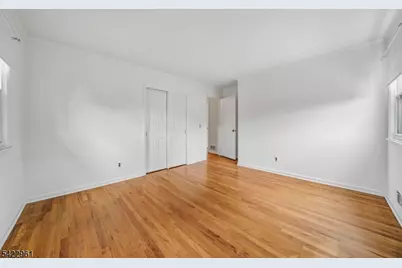 56 Tuxford Ter, Bernards Township, NJ 07920 - Photo 17