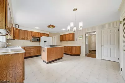 56 Tuxford Ter, Bernards Township, NJ 07920 - Photo 7