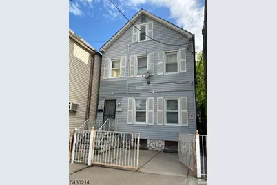1041 Magnolia Ave, Elizabeth, NJ 07201 - Photo 1
