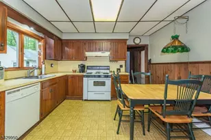 11 Oak Rd, Boonton Township, NJ 07005 - Photo 7