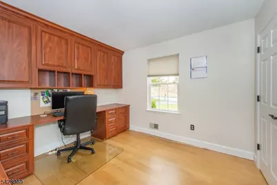301 Cokesbury Rd, Clinton Township, NJ 08833 - Photo 19