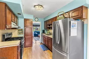 37 Manchester Way, Montville Township, NJ 07058 - Photo 13