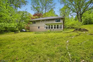 200 Pleasant Plains Rd, Long Hill Township, NJ 07980 - Photo 29