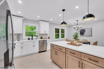 1318 Marcella Dr, Union Township, NJ 07083 - Photo 15