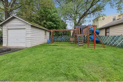 145 Terhune Ave, Passaic, NJ 07055 - Photo 25