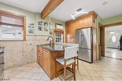 145 Terhune Ave, Passaic, NJ 07055 - Photo 11