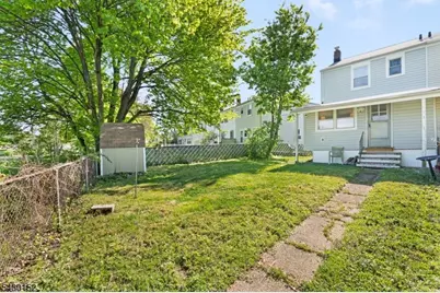 26 Park Ter, Cranford Township, NJ 07016 - Photo 15