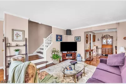 26 Park Ter, Cranford Township, NJ 07016 - Photo 3