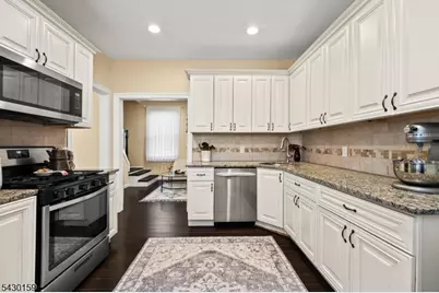 180 Hadley Ave, Clifton, NJ 07011 - Photo 9