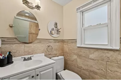 180 Hadley Ave, Clifton, NJ 07011 - Photo 13