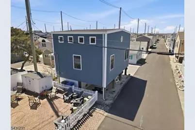 105 W Dune Way, Toms River Township, NJ 08735 - Photo 3