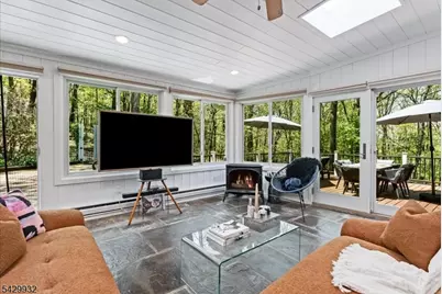 18 Green Rd, Sparta Township, NJ 07871 - Photo 11