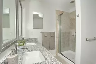 187 Paterson Ave, Midland Park, NJ 07432 - Photo 7