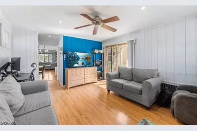 333 Amon Ter, Linden, NJ 07036 - Photo 13