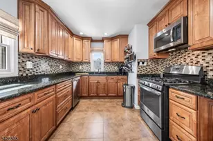 333 Amon Terrace, Linden, NJ 07036 - Photo 9