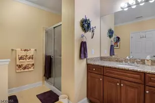 6102 Veterans Dr, Rockaway Township, NJ 07885 - Photo 19